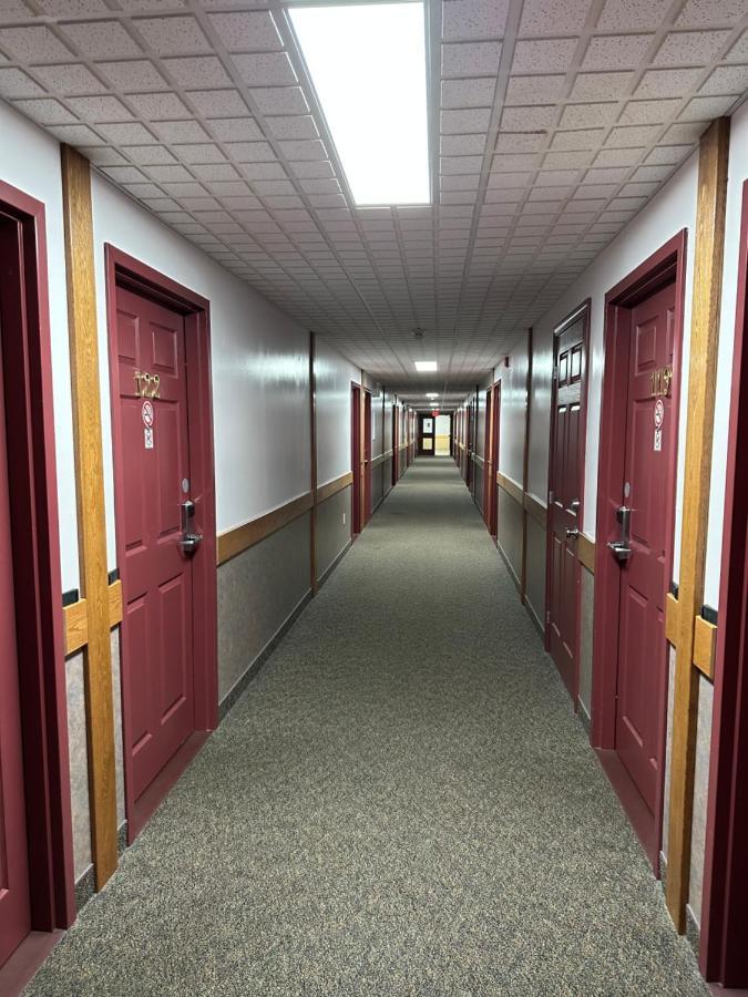 Travellers Inn Fredericton Nb Waasis Ngoại thất bức ảnh